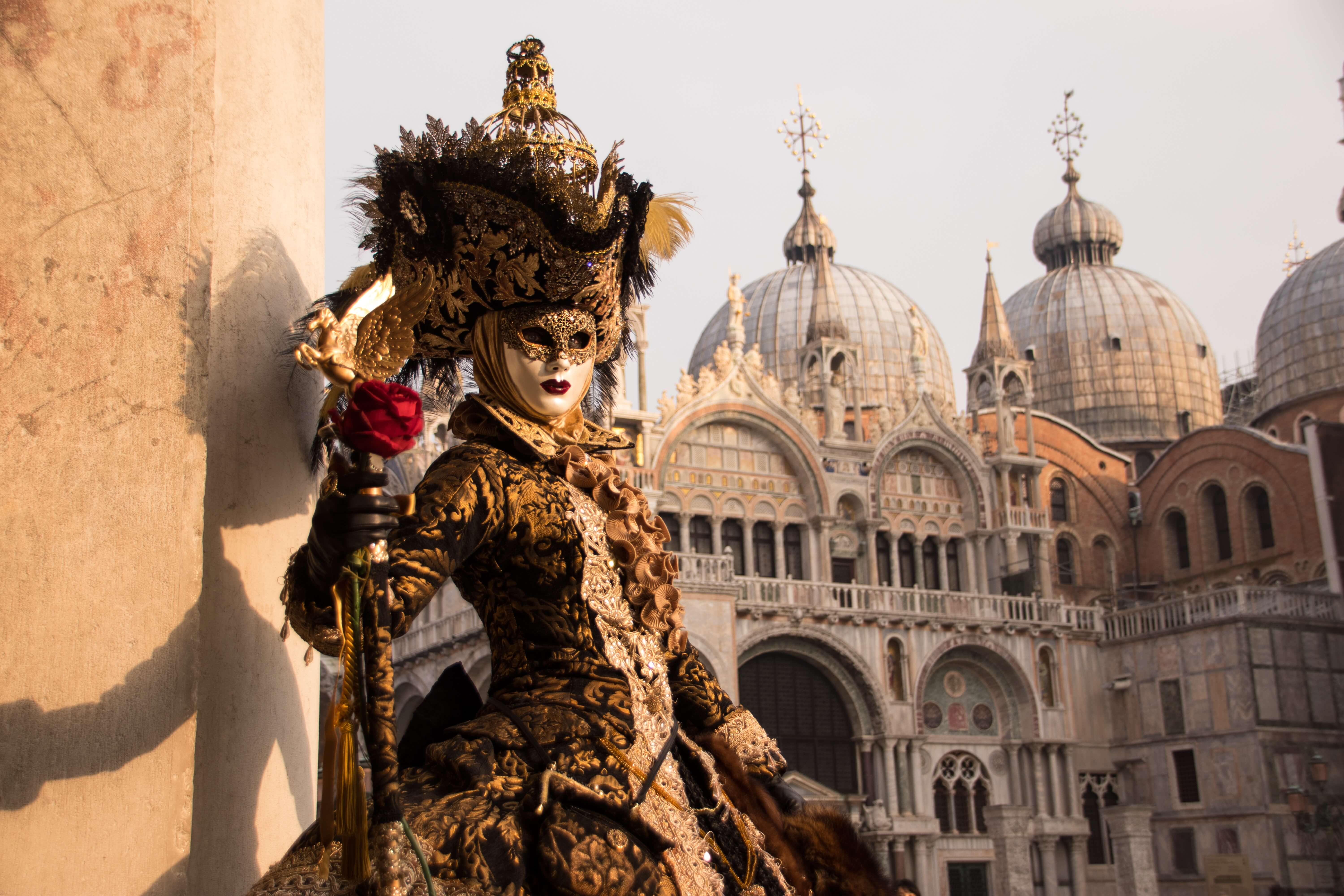Hostaria Osottoosopra Carnevale di Venezia Le tradizioni di ieri e di